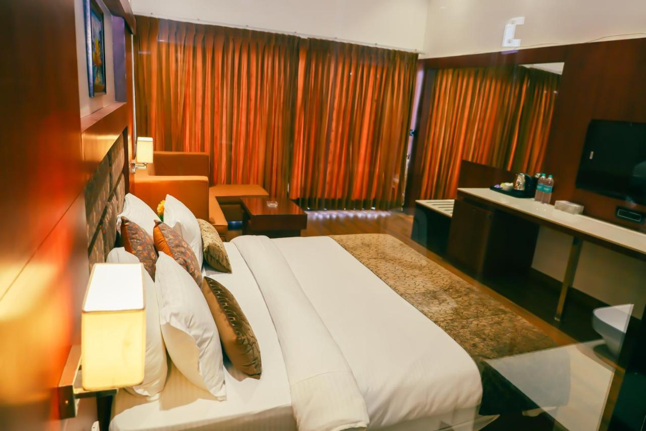 Oralia Resort Ashvem Beach 外观 照片