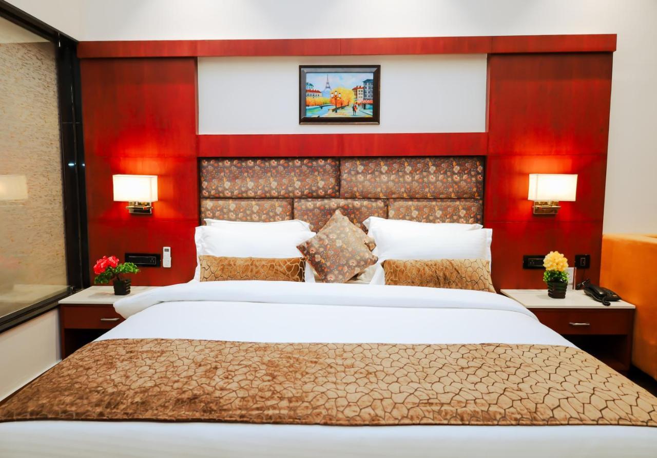 Oralia Resort Ashvem Beach 外观 照片